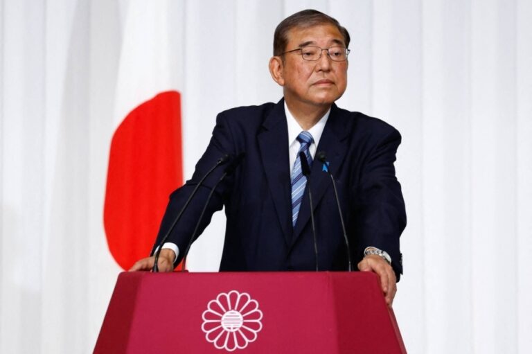 Premierul Japoniei afirmă că a purtat o discuţie telefonică „foarte amicală” cu Donald Trump