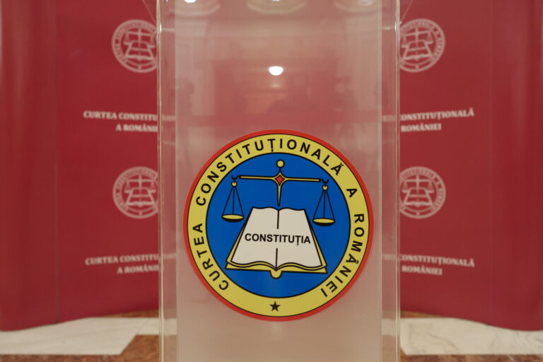 AFP: Lovitură de teatru în România. Curtea Constituţională anulează alegerile