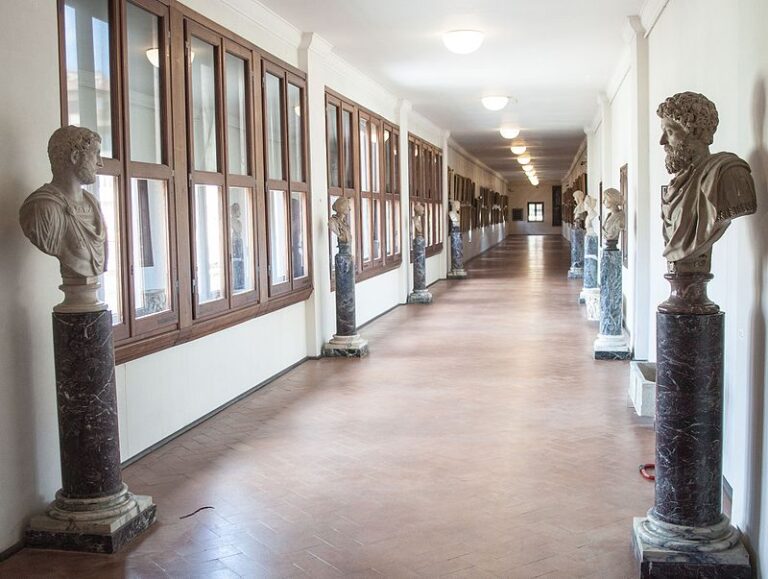 VIDEO | Coridorul Vasari, un pasaj construit în timpul Renaşterii și una din atracţiile turistice ale Florenţei, se redeschide pentru public