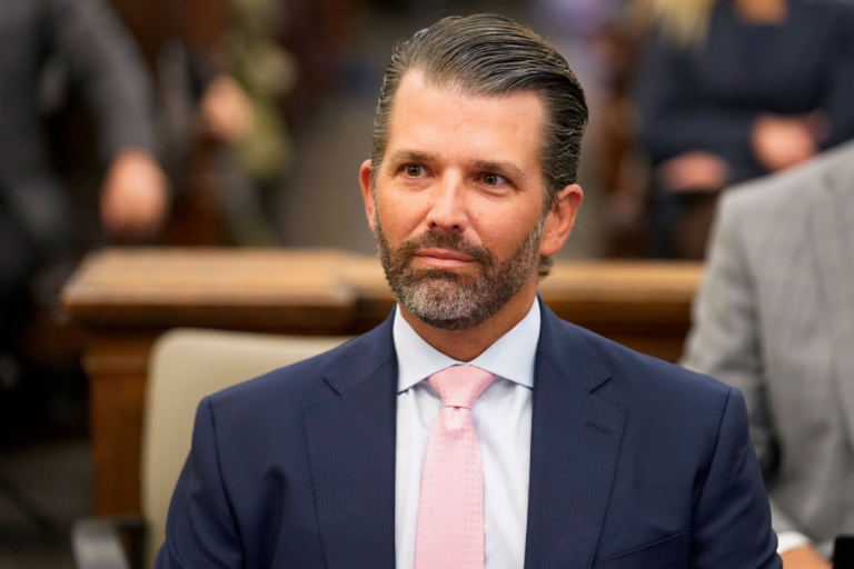 Trump Jr. vizitează Groenlanda