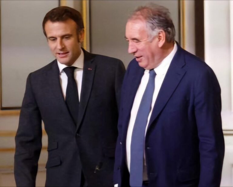Macron recunoaşte eşecul dizolvării Adunării Naționale şi sugerează că ar putea convoca un referendum în 2025