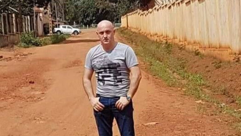 Horațiu Potra, șeful mercenarilor care-l păzesc pe Călin Georgescu, ridicat de polițiști din trafic / Alți 20 de bărbați înarmați, săltați în timp ce se îndreptau spre Capitală