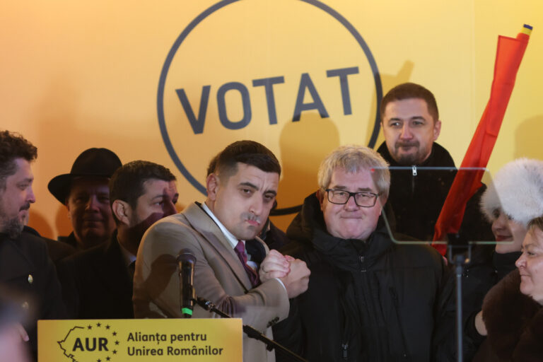 Cristian Pîrvulescu: O „victorie categorică a extremei drepte, o victorie a Tik-Tok-ului”