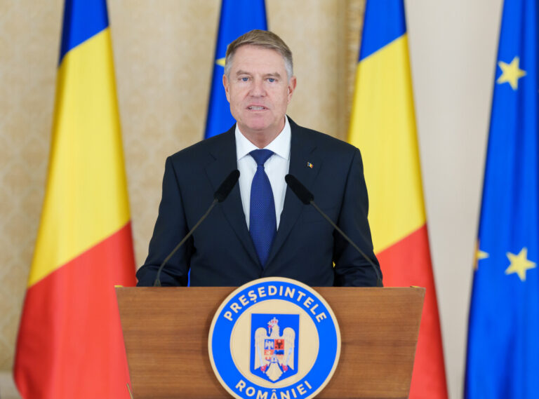 Iohannis:  România salută eliberarea primului grup de ostatici, inclusiv un român şi un cetăţean de origine română
