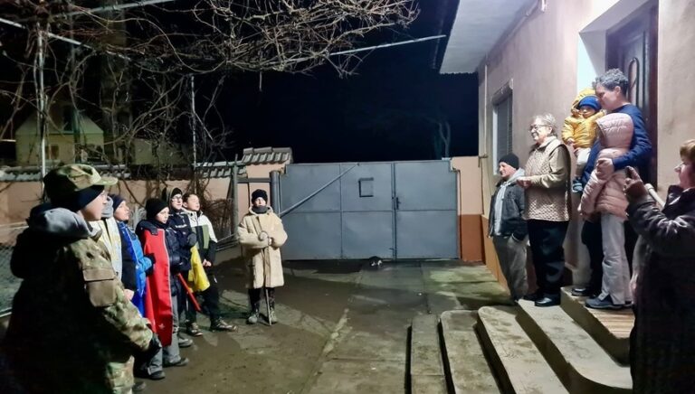 Nicuşor Dan povestește cum a petrecut Crăciunul: Mi-a amintit de anii fericiţi ai copilăriei
