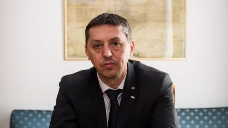 Daniel David, despre noile măsuri din Educație: Acestea nu sunt de reformă, sunt măsuri de supraviețuire în situații de criză