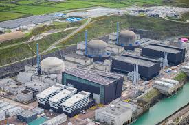 Franţa a conectat la reţeaua sa energetică primul reactor nuclear din ultimii 25 de ani