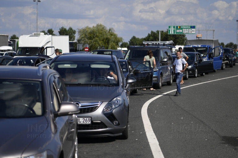 Adio cozi la graniță! România, primită integral în Schengen