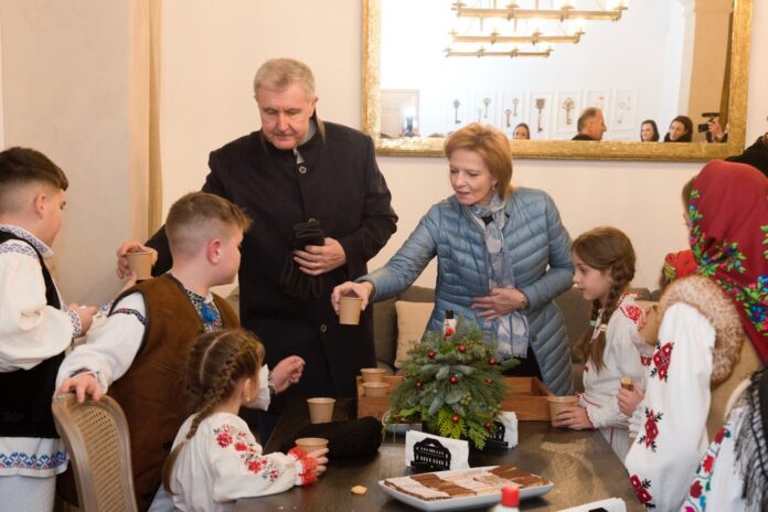 Familia Regală va petrece Crăciunul şi Anul Nou la Castelul Săvârşin