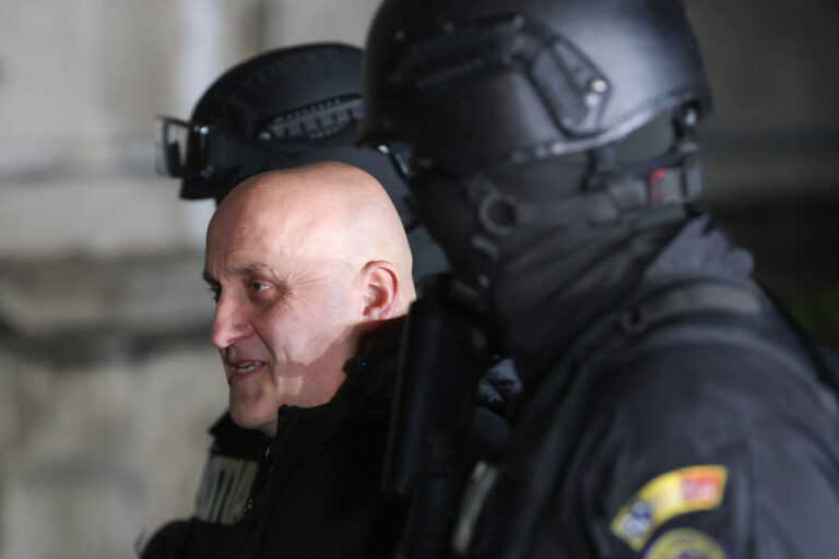 Percheziții la apropiații lui Horațiu Potra, într-un dosar ce vizează acţiuni împotriva ordinii constituţionale
