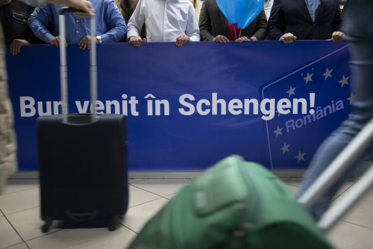 They’re in! Bulgaria and  Romania finally admitted to Schengen after long wait