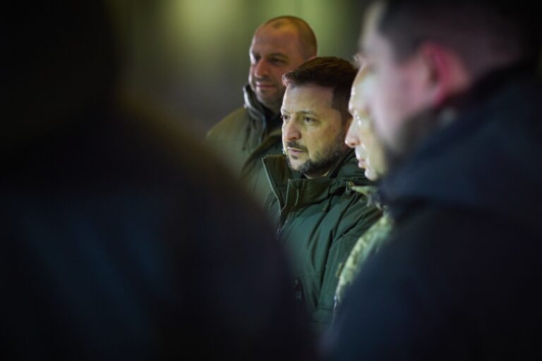 AFP: Popularitatea preşedintelui Zelenski, în scădere netă în 2024, potrivit unui sondaj