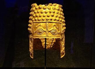 Trei suspecţi în cazul furtului coifului de la Coţofeneşti, condamnaţi la închisoare în Olanda
