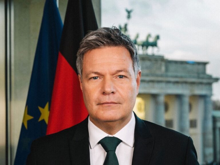 Vicecancelarul german Habeck îl avertizează pe Elon Musk să nu se amestece în alegerile din 23 februarie