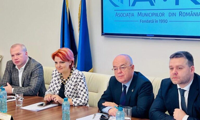 Emil Boc înlocuit de Olguța Vasilescu la președinția Asociației Municipiilor din România. Care este miza funcției