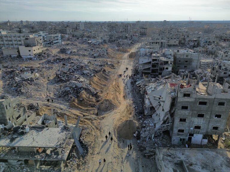 Cine va reconstrui Gaza? Ce putem învăța din restaurarea Mosulului