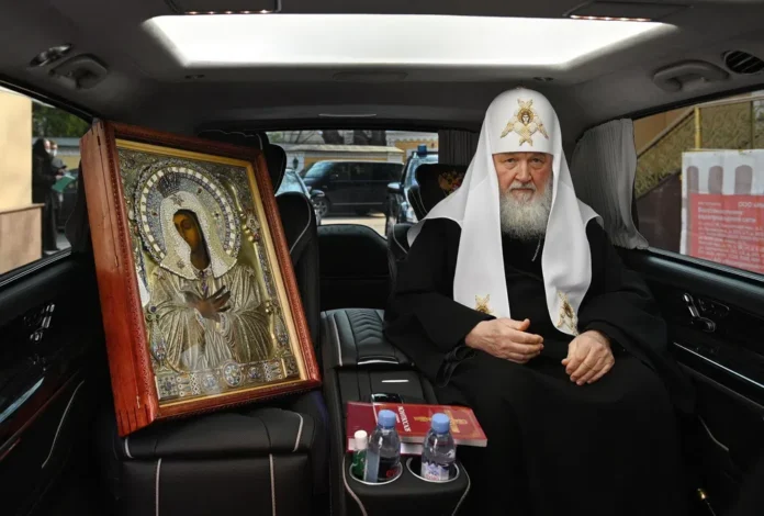 Binecuvântarea pedepsei cu moartea: De ce retorica Patriarhului Kiril al Rusiei se abate tot mai mult de la valorile creștine
