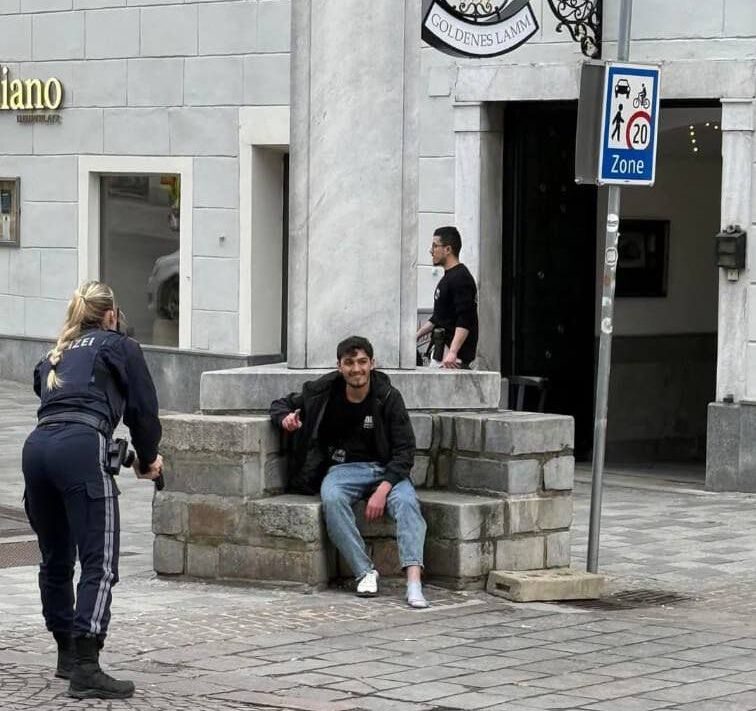 Autoritățile din Austria consideră că atacul comis sâmbătă în sudul țării este de origine islamistă