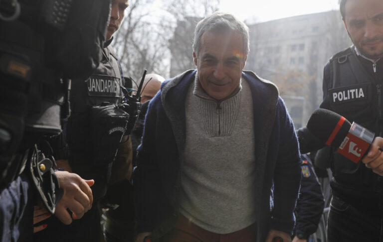 Verificări la locuința lui Călin Georgescu