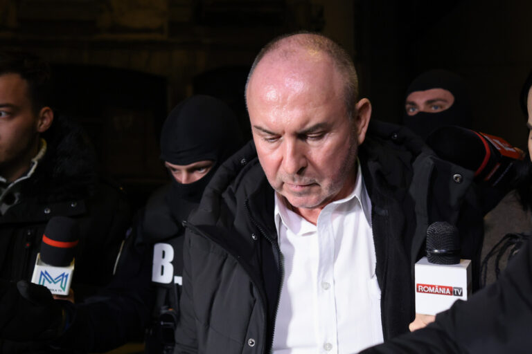 Preşedintele interimar Ilie Bolojan a semnat trecerea în rezervă a general-locotenentului – cu trei stele Cătălin Zisu, din Ministerul Apărării Naţionale, în urma acuzaţiilor de fapte de corupţie