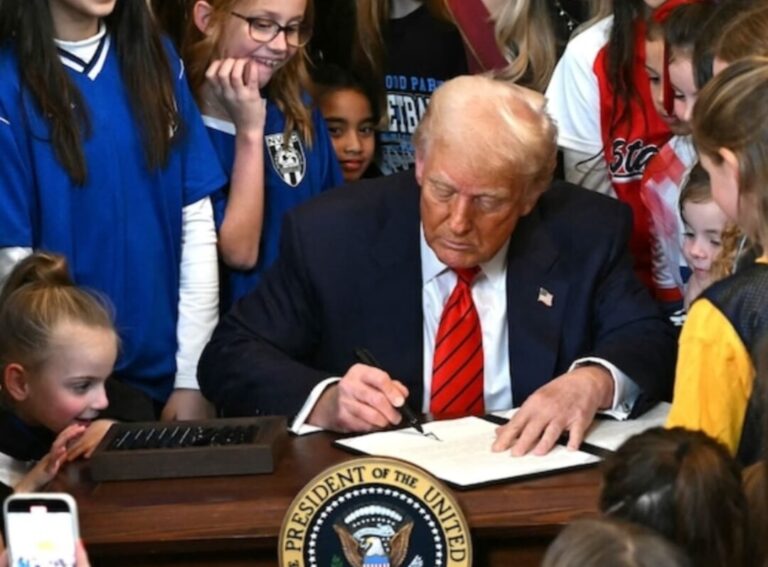 Administraţia Trump a concediat 20 de judecători de imigraţie