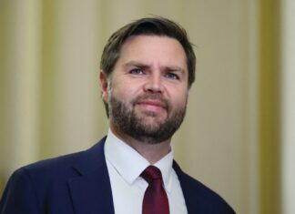 Un agent Secret Service, suspendat, acuzat de divulgarea în presă a unor deplasări ale lui J.D. Vance