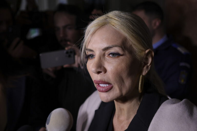 Laura Vicol: Cu ce să-l denunţ pe Marcel Ciolacu? / Niciodată nu o să fug din ţară