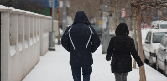 Ninsoare în București, 16 februarie 2025. Inquam Photos / George Călin