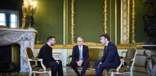 Volodimir Zelenski Keir Starmer Emmanuel Macron / Sursa: Facebook