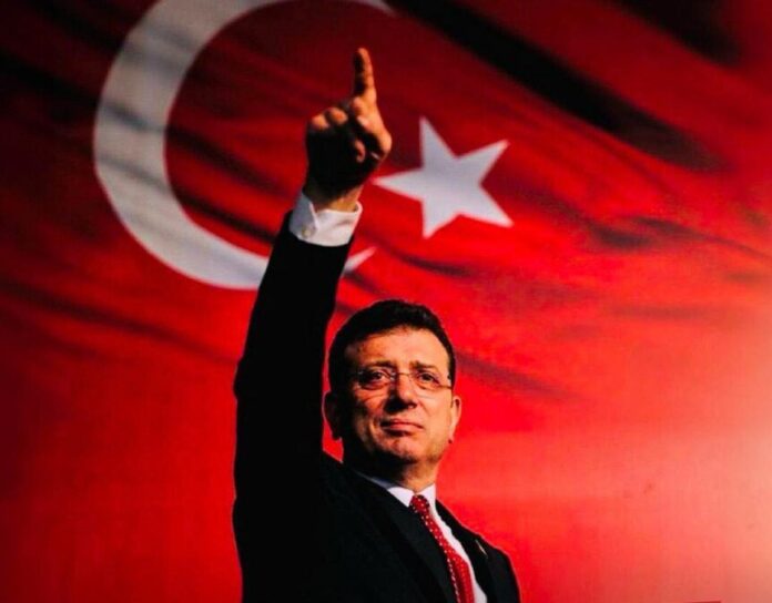 Erdogan îl arestează pe candidatul care l-ar putea învinge / „Trump a creat un asemenea haos, încât autocrații străini simt că pot face orice vor”