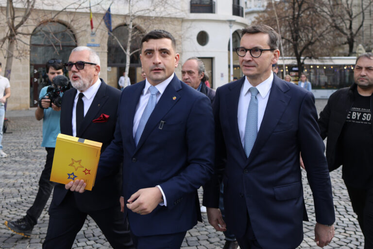 George Simion şi-a depus candidatura la prezidenţiale