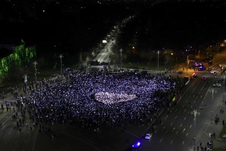 PHOTOS | Thousands rally for Romania’s  place in Europe