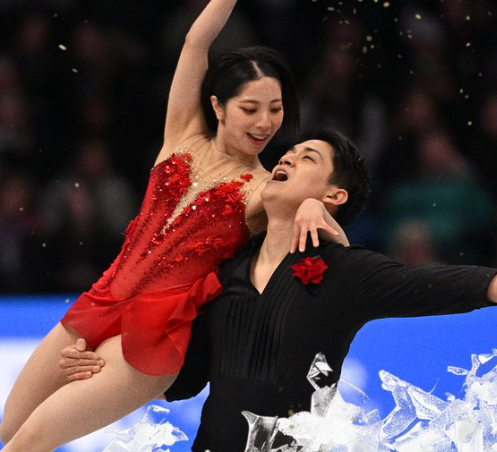Japonezii Riku Miura și Ryuichi Kihara, medaliați cu aur la Campionatele Mondiale de patinaj artistic