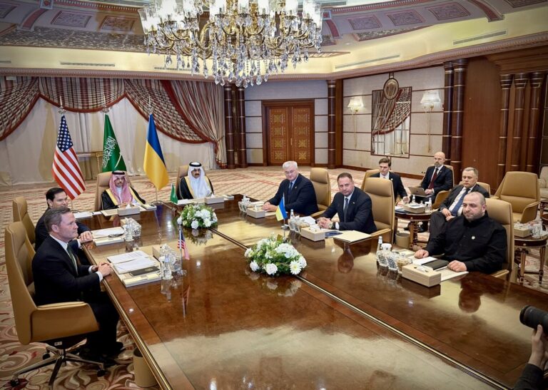 Delegația ucraineană salută tonul ”constructiv” al reuniunii sale cu SUA din Arabia Saudită