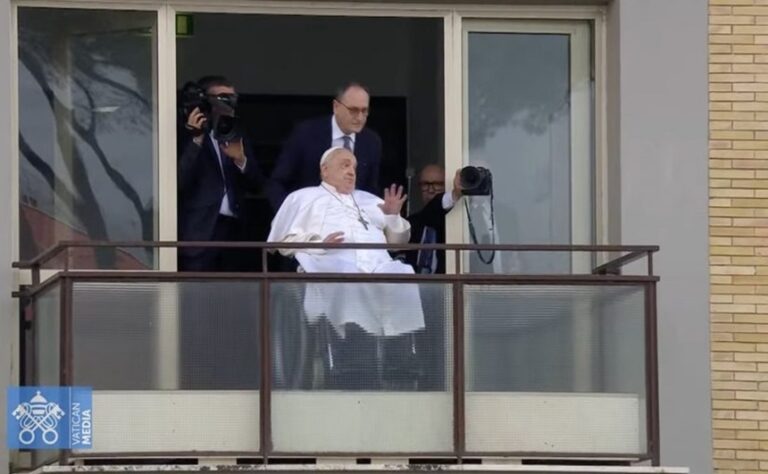 Pope was ‘a voice for the marginalized, the suffering and those who endured hardship’ Romania’s Ambassador to Vatican