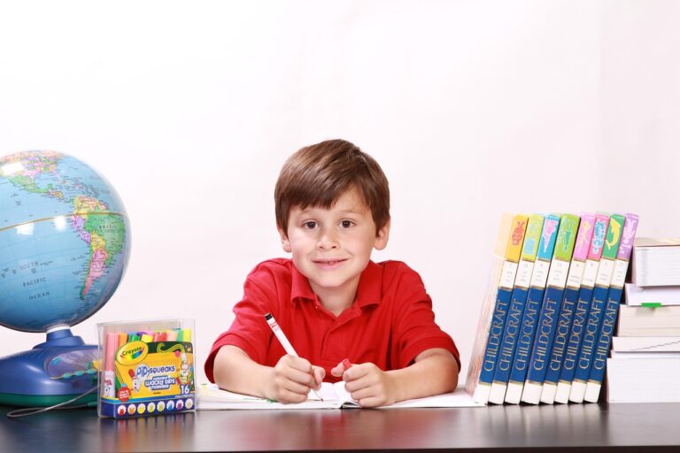 Chiar mai vrea America să fie o țară? Războiul lui Trump cu Departamentul pentru Educație