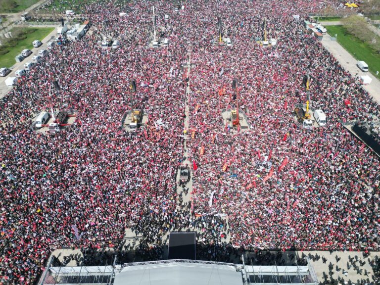 Ce ar trebui să priceapă opoziția din Turcia după lovitura dată de Erdogan