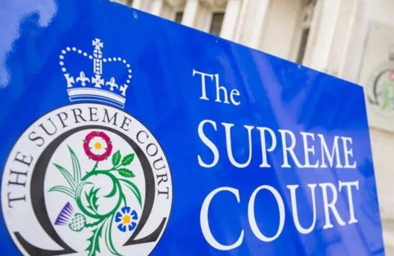 Definiția legală a femeii se bazează pe sexul biologic nu pe identitatea de gen a stabilit Curtea Supremă britanică