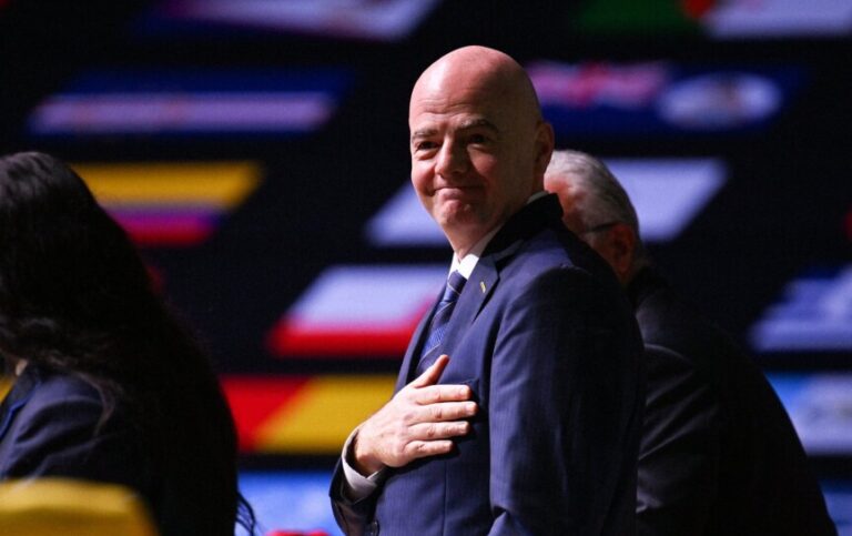 Preşedintele FIFA, Gianni Infantino, susţine revenirea Rusiei în competiţiile fotbalistice, dacă războiul din Ucraina se va încheia