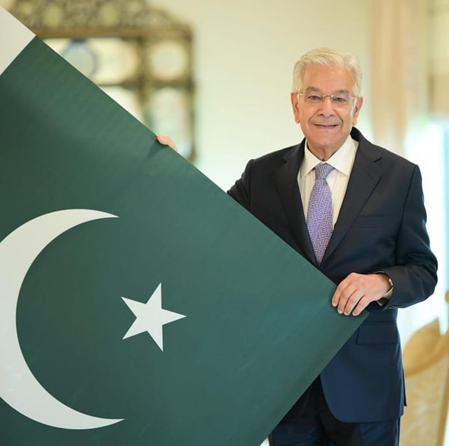 Tensiuni în Kashmir: Ministrul pakistanez al Apărării se așteaptă la o incursiune militară iminentă din partea Indiei