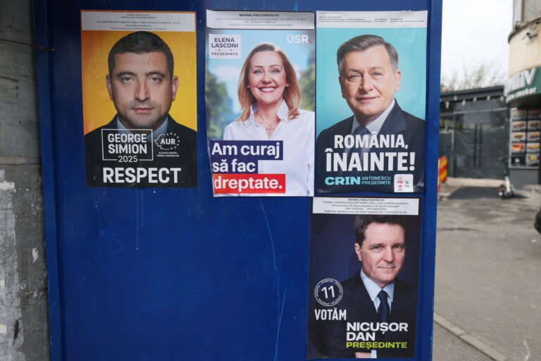 Predoiu, la mitingul Coaliţiei de la Craiova: Avem singurul candidat cu adevărat prezidenţiabil
