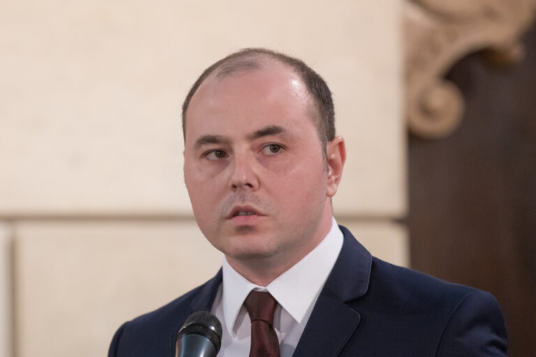 Ambasadorul României în SUA afirmă că susţine intervenţia Statelor Unite în Venezuela