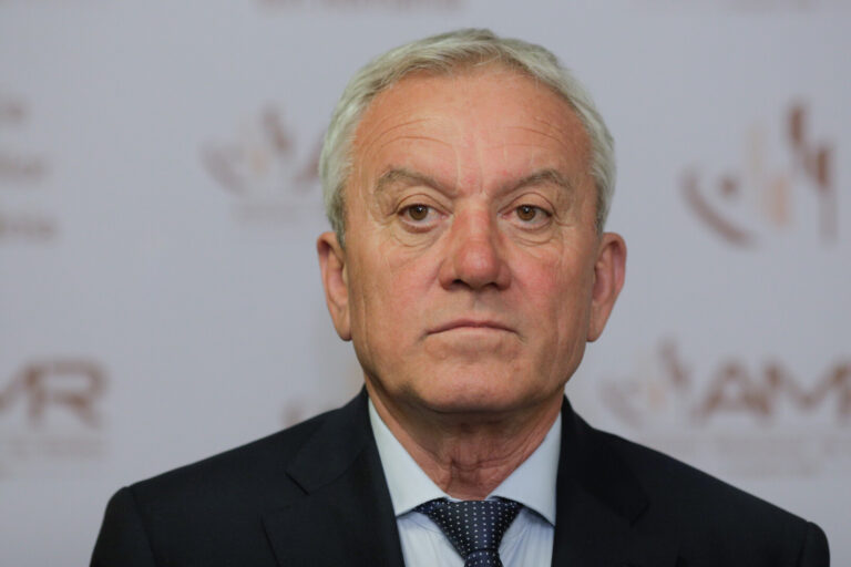Constantin Toma, după votul pentru şefia CJ Buzău: Nu pot spune cu cine am votat. Bănuiţi