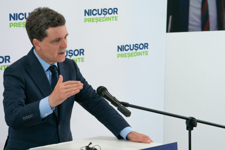 Nicușor Dan: Vineri este o primă discuție pentru formarea Guvernului