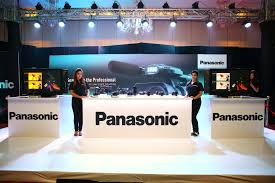 Panasonic concediază 10.000 de angajaţi şi estimează costuri de restructurare de aproape 900 de milioane de dolari