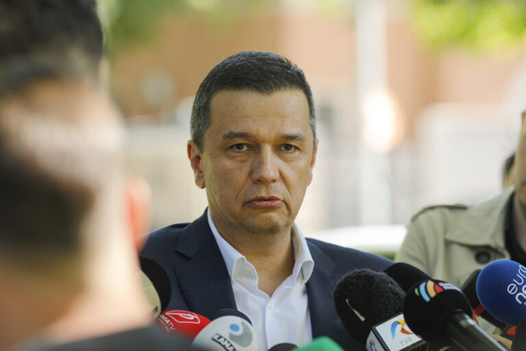 Grindeanu: Putem să fim în opoziţie şi să dăm votul de încredere guvernului. Nu ne obligă nimeni să nu votăm un guvern minoritar