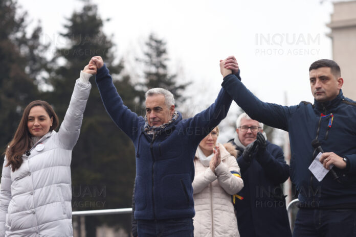 Anamaria Gavrilă, Călin Georgescu, George Simion / Foto: Inquam-George Călin