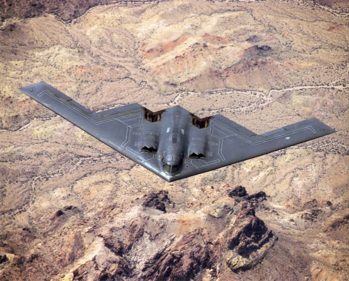 Avion bombardier B-2
