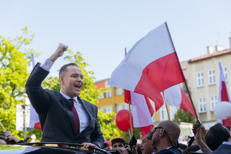 Trecutul obscur al lui Karol Nawrocki, noul președinte al Poloniei