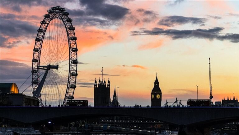 Londra face apel la o campanie de 50 de zile pentru a consolida sprijinul militar pentru Kiev